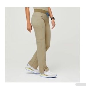 Sandstone Kade Cargo Scrub Pants XL NWT